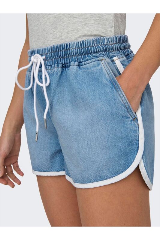 ONLPIERCE PULL-UP DNM TRACK SHORTS Kadın Light Blue Denim Şort - 15319174